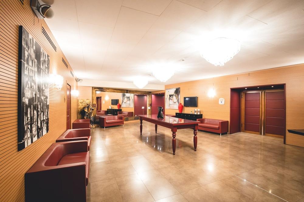 Base Hotel Noventa di Piave Bagian luar foto